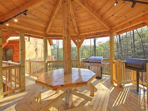 Majestic Springs Lodge Cabin McCookville Exteriör bild
